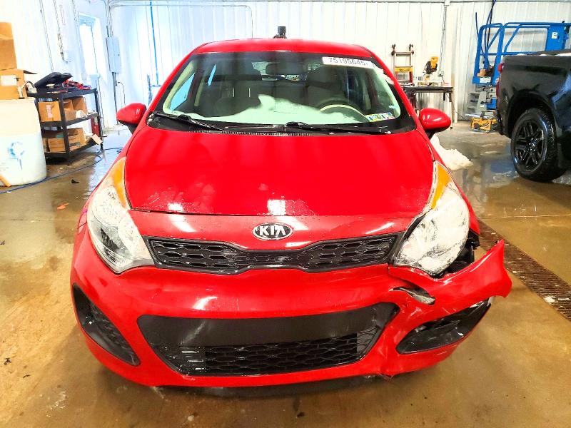 Foto 5 de la subasta – 2014 KIA RIO LX con VIN KNADM5A33E6415228