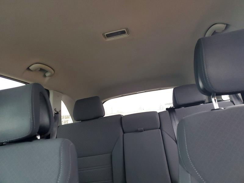 Photo 10 from auction – 2017 KIA SORENTO with VIN 5XYPG4A57HG193443