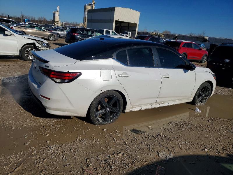Photo 3 from auction – 2022 NISSAN SENTRA SR with VIN 3N1AB8DVXNY261722