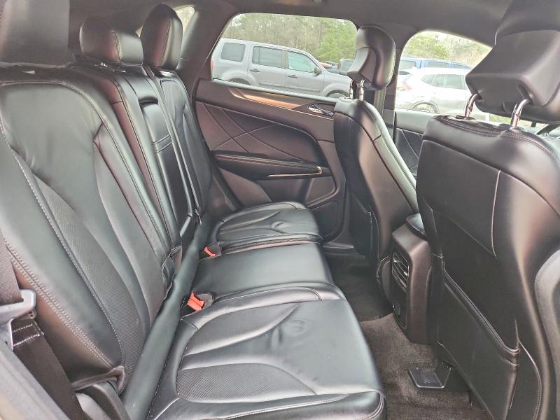 Photo 11 from auction – 2015 LINCOLN MKC with VIN 5LMCJ2A91FUJ19818