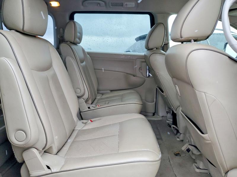 Photo 11 from auction – 2015 NISSAN QUEST S with VIN JN8AE2KP5F9132689