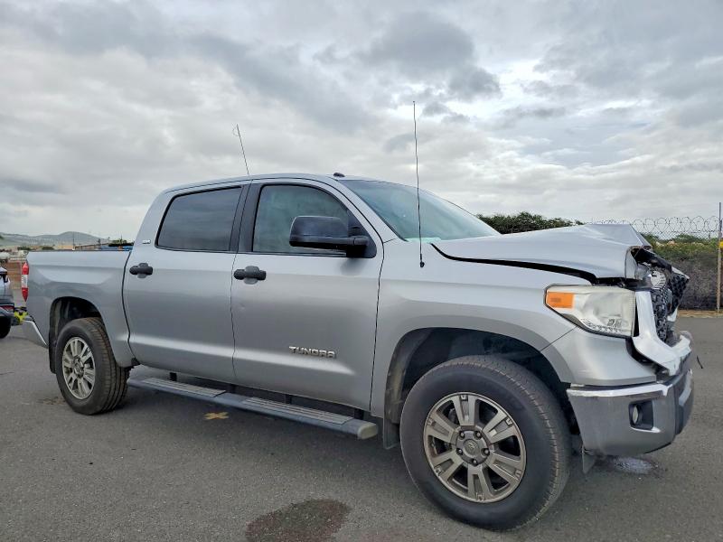 Photo 4 from auction – 2016 TOYOTA TUNDRA CRE with VIN 5TFEM5F10GX108692