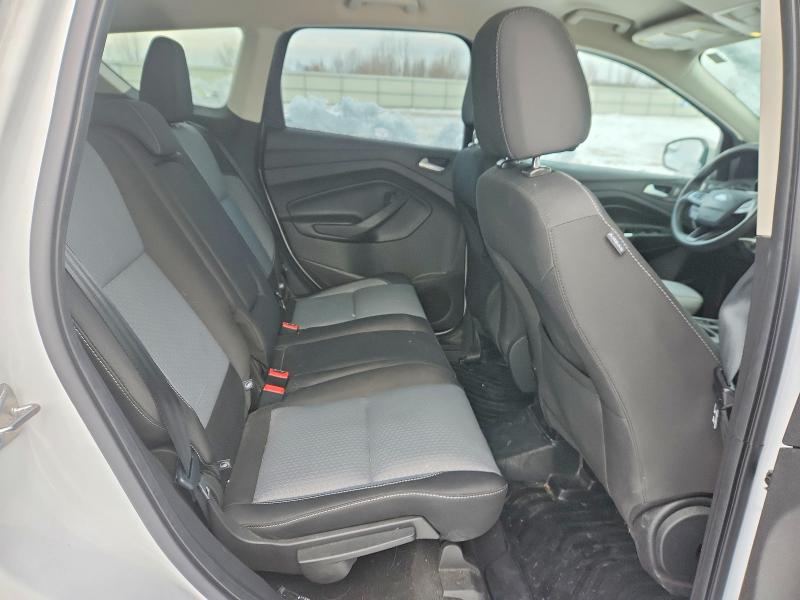Photo 10 from auction – 2017 FORD ESCAPE SE with VIN 1FMCU9GD4HUA95841
