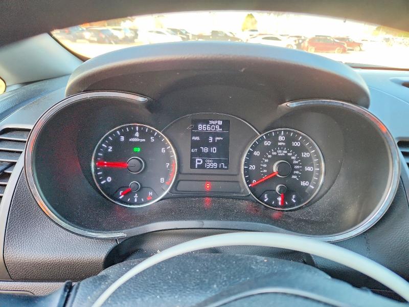 Photo 9 from auction – 2016 KIA FORTE LX with VIN KNAFK4A67G5442847