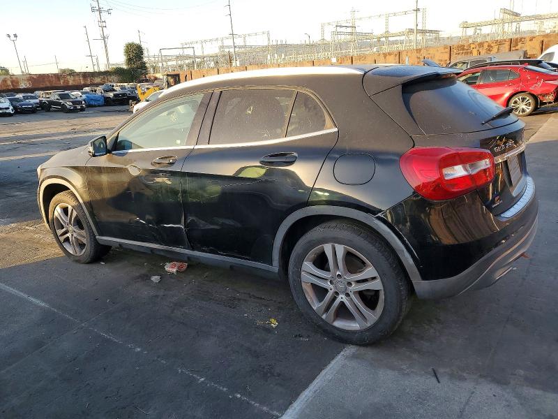 Photo 2 from auction – 2016 MERCEDES-BENZ GLA with VIN WDCTG4EB8GJ192809