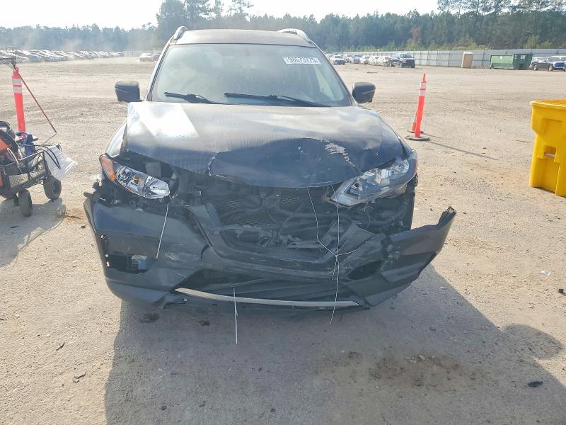 Photo 5 from auction – 2017 NISSAN ROGUE S with VIN KNMAT2MT1HP517371