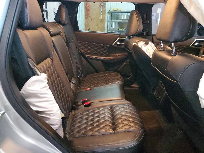 Photo 10 from auction – 2023 MITSUBISHI OUTLANDER with VIN JA4J4VA80PZ019920