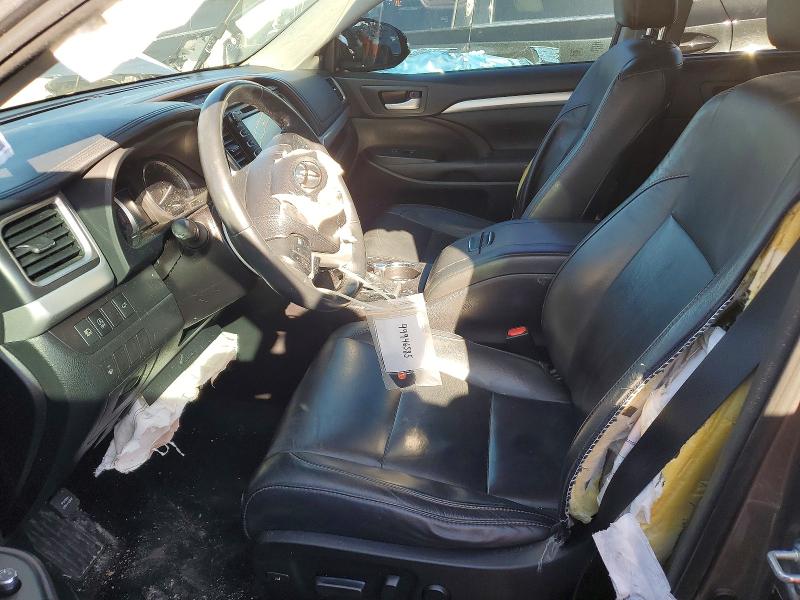 Photo 7 from auction – 2017 TOYOTA HIGHLANDER with VIN 5TDKZRFHXHS518559