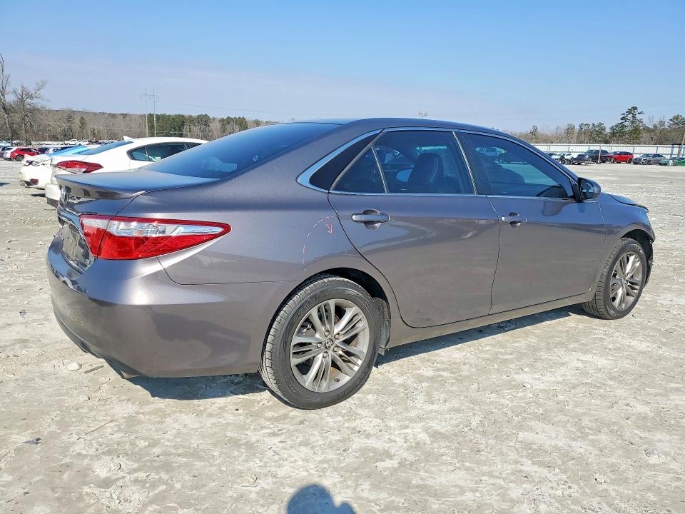 Photo 3 from auction – 2016 TOYOTA CAMRY LE with VIN 4T1BF1FK8GU221737