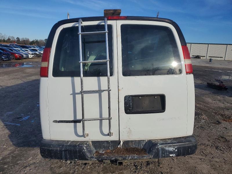 Photo 6 from auction – 2004 CHEVROLET EXPRESS G3500 with VIN 1GCHG35U441148356