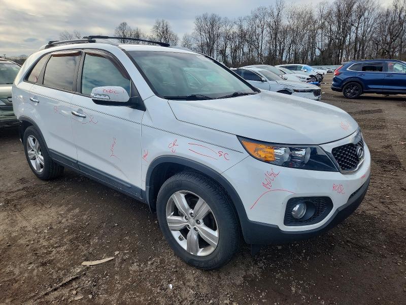 Photo 4 from auction – 2012 KIA SORENTO EX with VIN 5XYKU3A60CG290112