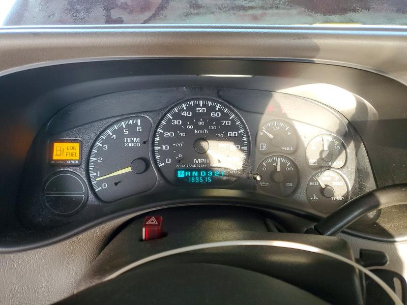 Photo 9 from auction – 2000 CHEVROLET SILVERADO with VIN 1GCEC19T4YZ339867