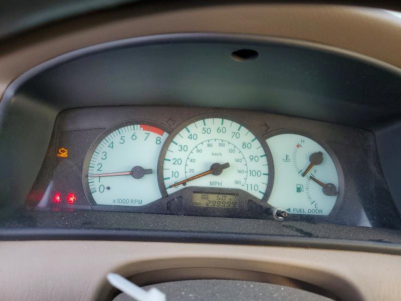 Photo 9 from auction – 2004 TOYOTA COROLLA CE with VIN 1NXBR32E84Z320783