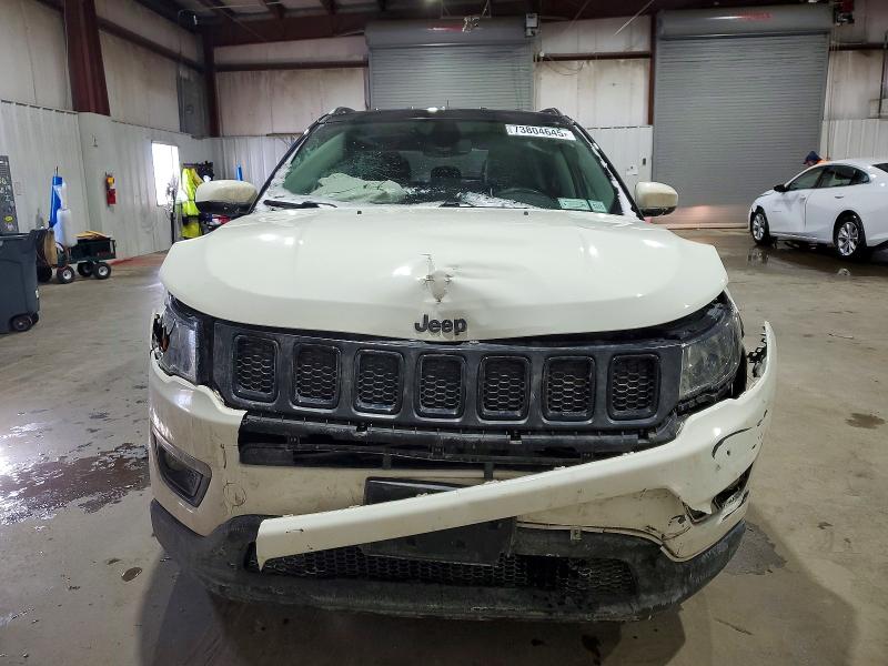 Photo 5 from auction – 2019 JEEP COMPASS with VIN 3C4NJDBB2KT682913