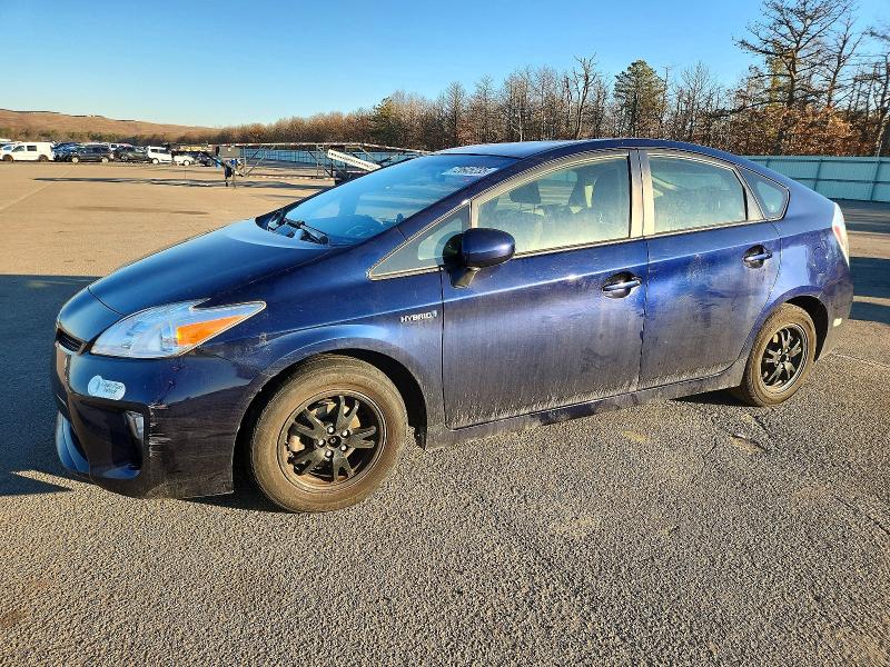 TOYOTA PRIUS 2015 con VIN JTDKN3DU9F0409972 - Foto de la subasta