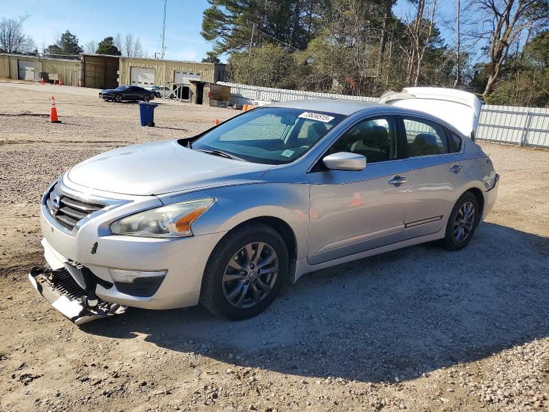 NISSAN ALTIMA 2015 with VIN 1N4AL3AP6FC472340 - Photo from auction
