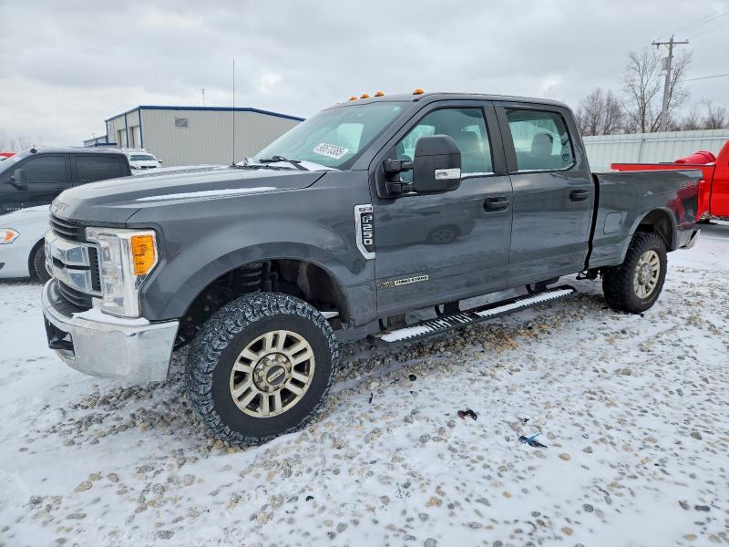 FORD F250 2017 with VIN 1FT7W2BT7HEE44054 - Photo from auction