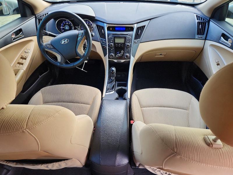 Photo 8 from auction – 2011 HYUNDAI SONATA GLS with VIN 5NPEB4AC7BH169681