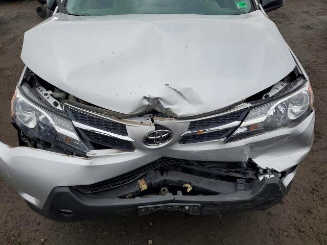 Photo 12 from auction – 2015 TOYOTA RAV4 LE with VIN 2T3BFREV3FW312530