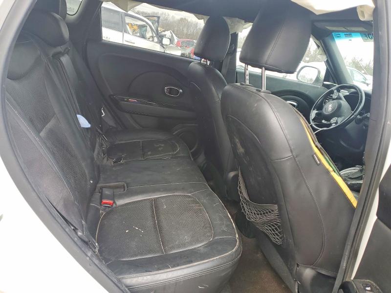 Photo 11 from auction – 2014 KIA SOUL with VIN KNDJX3A51E7079155