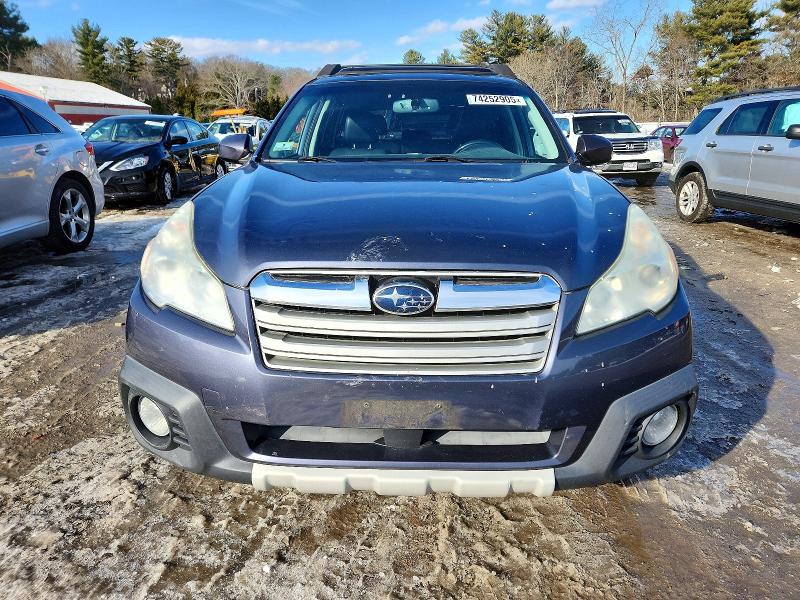 Снимка 5 от търг – 2014 SUBARU OUTBACK 2. с VIN 4S4BRBLC4E3307527