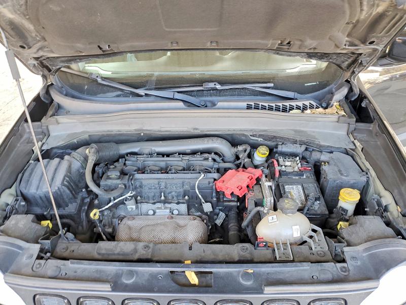 Photo 11 from auction – 2018 JEEP RENEGADE with VIN ZACCJBBB9JPH02513