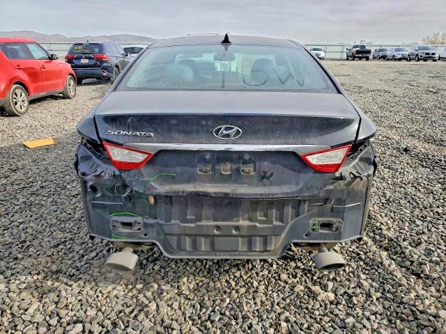 Photo 6 from auction – 2011 HYUNDAI SONATA with VIN 5NPEC4AC2BH264999