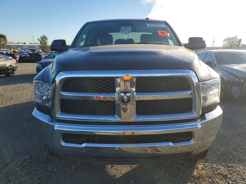Foto 5 de la subasta – 2017 RAM 2500 ST con VIN 3C6UR5CL5HG670412