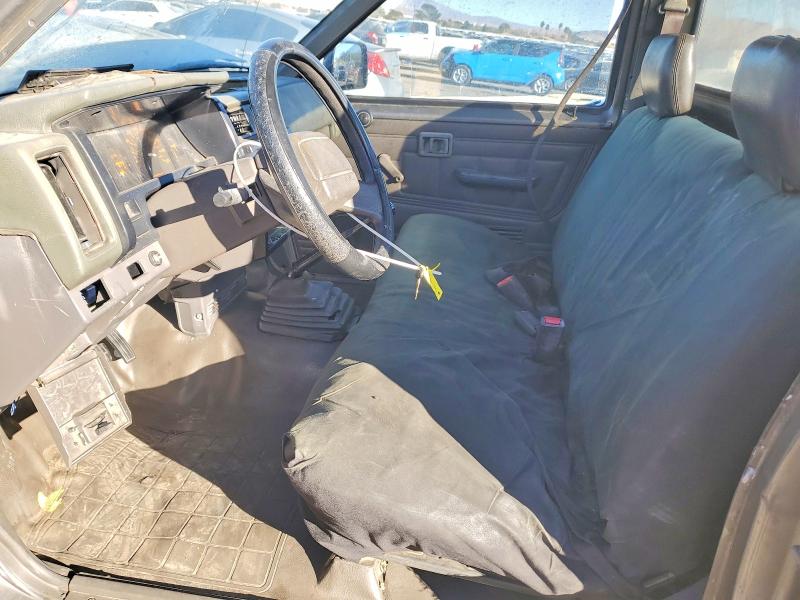 Photo 7 from auction – 1989 NISSAN D21 SHORT with VIN 1N6ND11S5KC308148