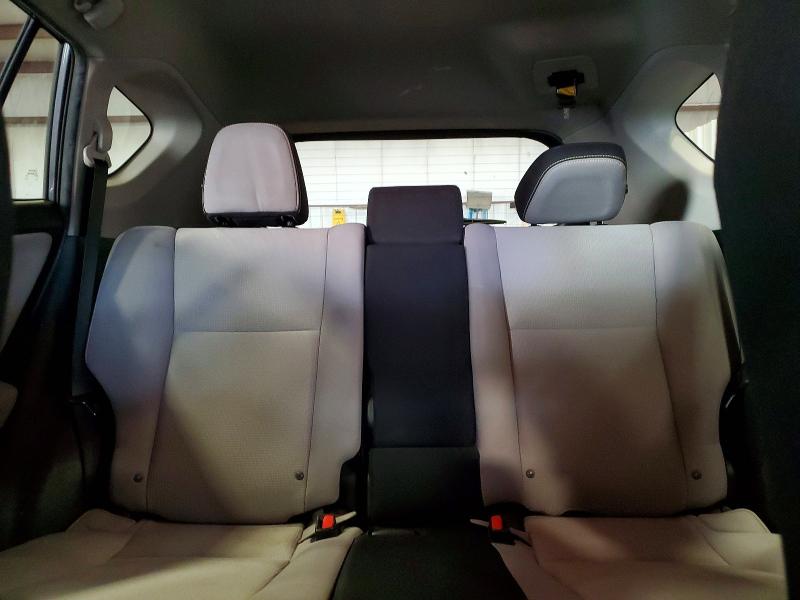 Photo 10 from auction – 2016 TOYOTA RAV4 XLE with VIN 2T3RFREV2GW445666