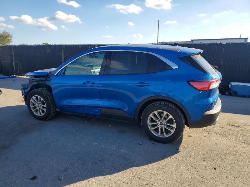 Photo 2 from auction – 2020 FORD ESCAPE SE with VIN 1FMCU0G60LUA14498