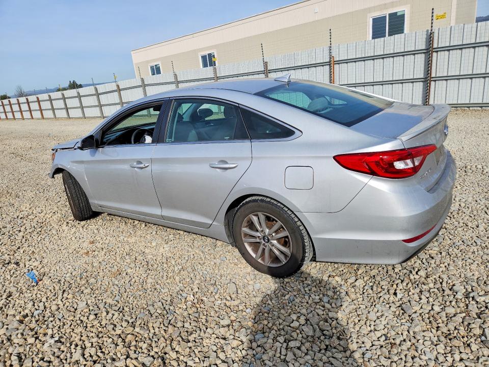 Photo 2 from auction – 2016 HYUNDAI SONATA with VIN 5NPE24AF2GH346042