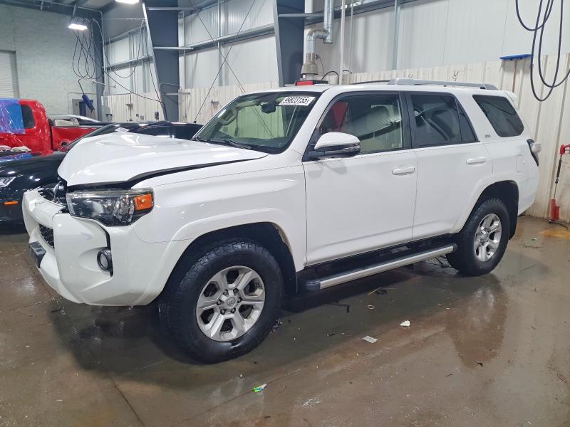 TOYOTA 4RUNNER SR 2015 with VIN JTEBU5JR1F5250300 - Photo from auction
