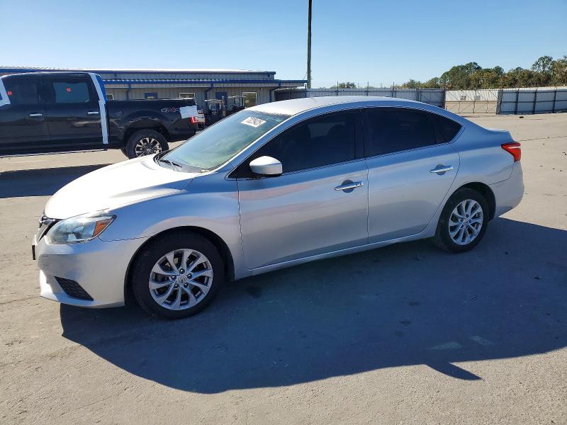 NISSAN SENTRA 2018 with VIN 3N1AB7AP0JL652904 - Photo from auction
