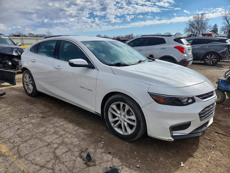 Photo 4 from auction – 2016 CHEVROLET MALIBU with VIN 1G1ZE5ST7GF229143