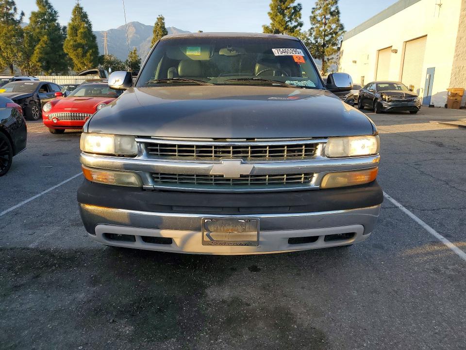 Photo 5 from auction – 2002 CHEVROLET SILVERADO with VIN 2GCEC19T821185891