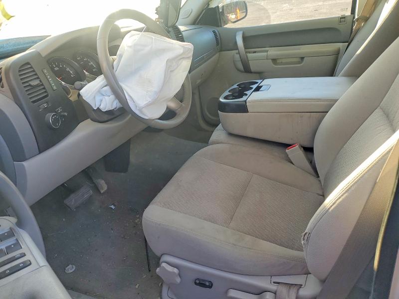 Photo 7 from auction – 2010 GMC SIERRA C15 with VIN 1GTSCVE05AZ142055