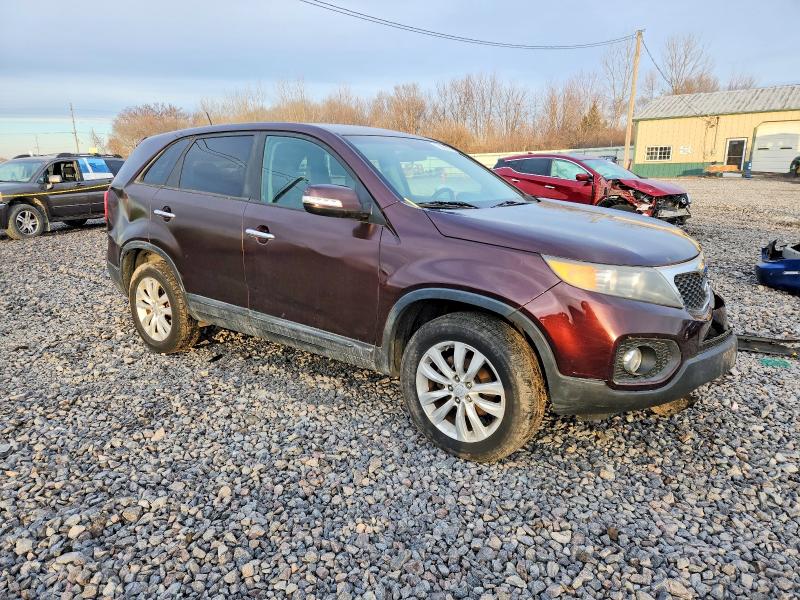 Photo 4 from auction – 2011 KIA SORENTO EX with VIN 5XYKU3A18BG024128