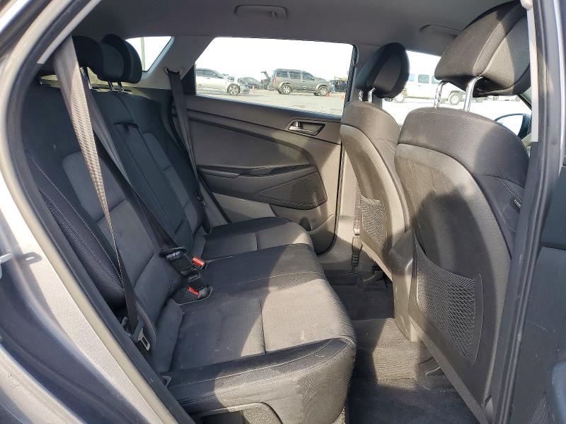 Photo 10 from auction – 2016 HYUNDAI TUCSON LIM with VIN KM8J33A25GU081217