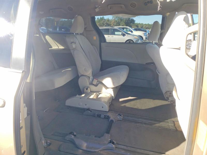 Фото 11 с аукциона – 2012 TOYOTA SIENNA с VIN 5TDKK3DC5CS236864