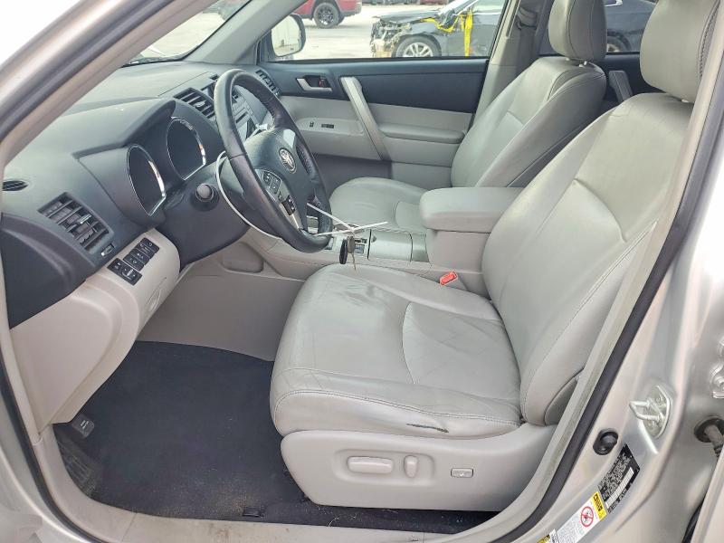Photo 7 from auction – 2012 TOYOTA HIGHLANDER with VIN 5TDZA3EH3CS027084