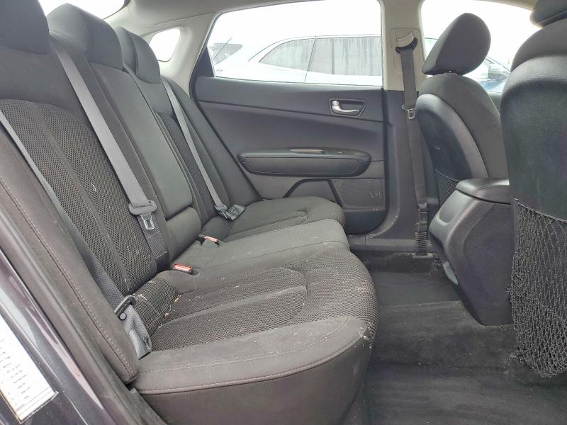 Photo 10 from auction – 2019 KIA OPTIMA with VIN 5XXGT4L35KG281345