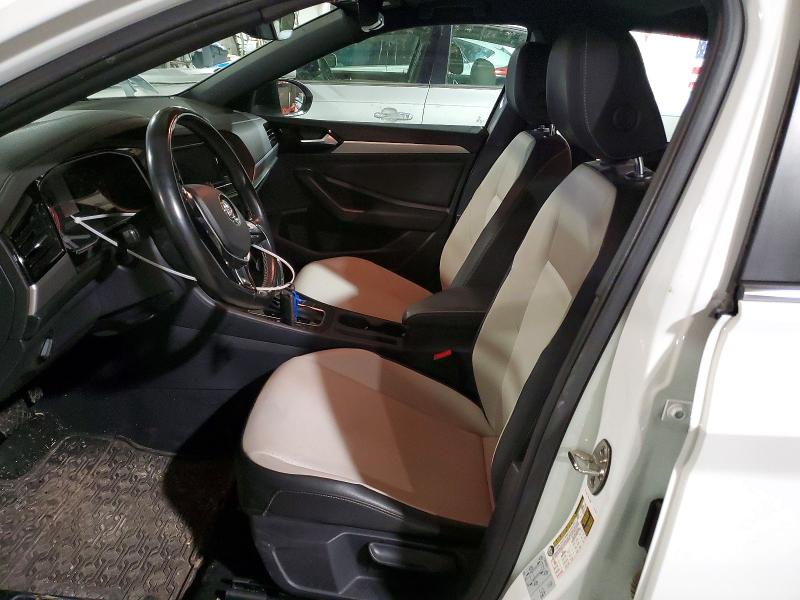 Photo 7 from auction – 2019 VOLKSWAGEN JETTA with VIN 3VWCB7BU8KM217079