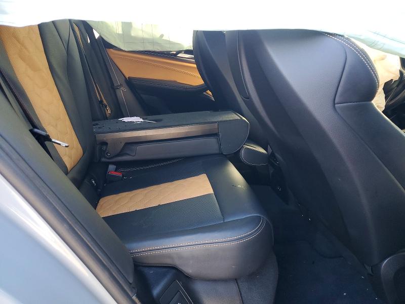 Photo 11 from auction – 2022 BMW X3 M with VIN 5YM13EC01N9M59763