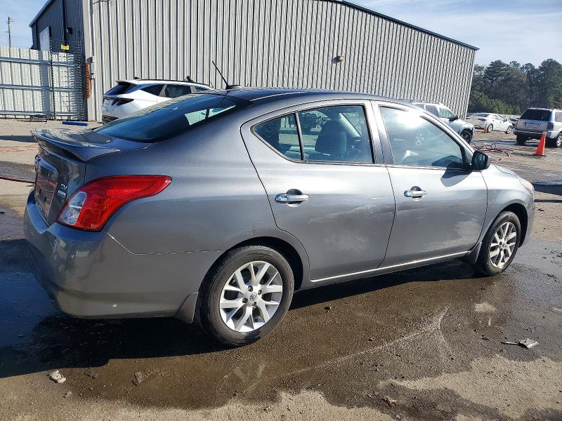 Photo 3 from auction – 2018 NISSAN VERSA S with VIN 3N1CN7AP0JL863438