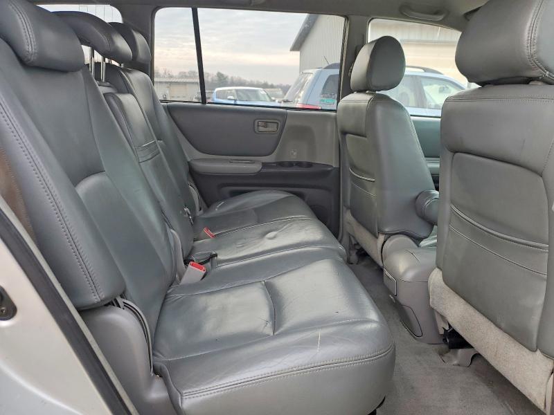 Photo 11 from auction – 2006 TOYOTA HIGHLANDER with VIN JTEEW21A460004967