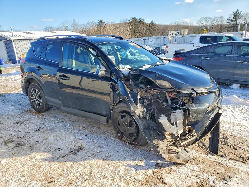 Photo 4 from auction – 2017 TOYOTA RAV4 LE with VIN 2T3BFREV0HW562648