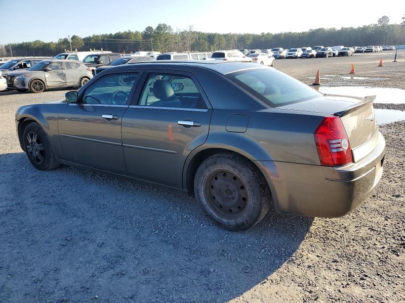 Photo 2 from auction – 2009 CHRYSLER 300 with VIN 2C3KA43D29H561289