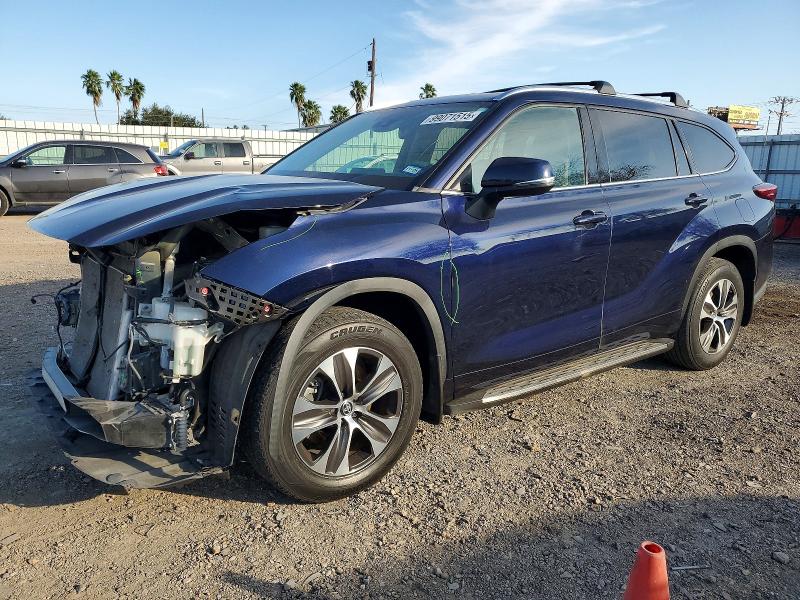TOYOTA HIGHLANDER 2021 with VIN 5TDGZRAH6MS537164 - Photo from auction