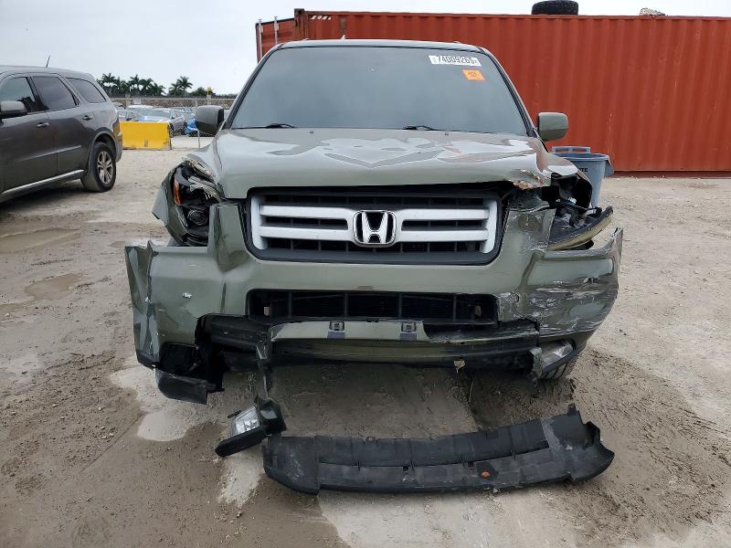 Photo 5 from auction – 2006 HONDA PILOT EX with VIN 5FNYF28646B039304